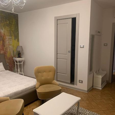 The First Apartment Trieste Ngoại thất bức ảnh