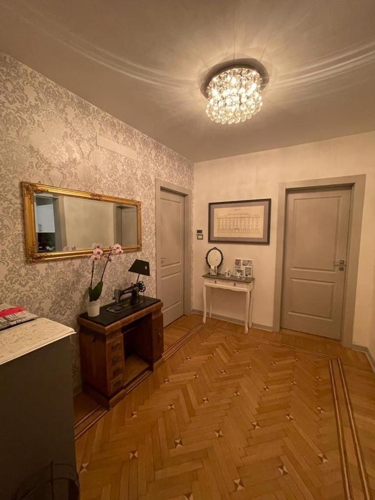 The First Apartment Trieste Ngoại thất bức ảnh