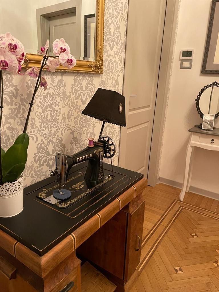The First Apartment Trieste Ngoại thất bức ảnh